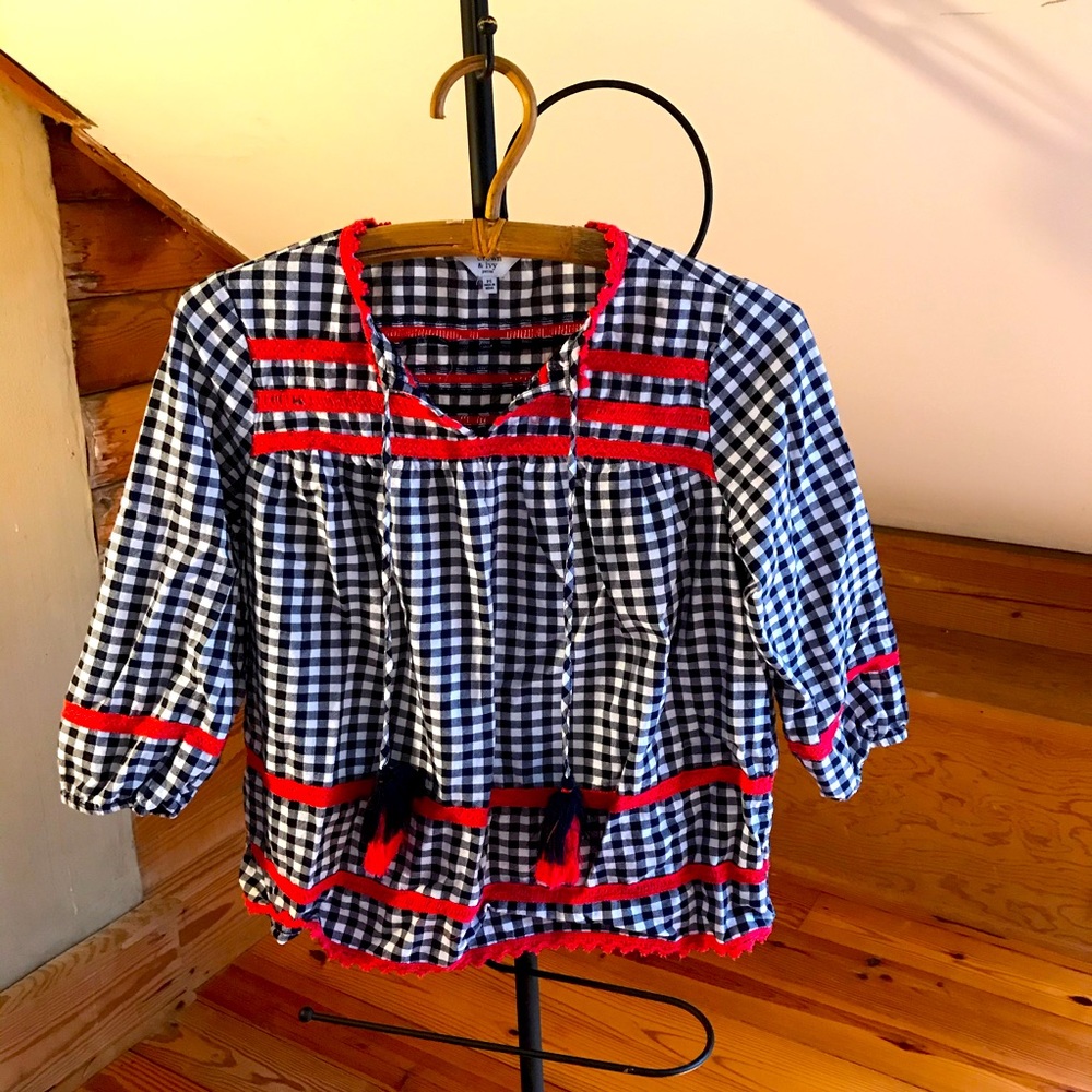 Crown & Ivy Navy Plaid Red Tassel Top, EUC, PS